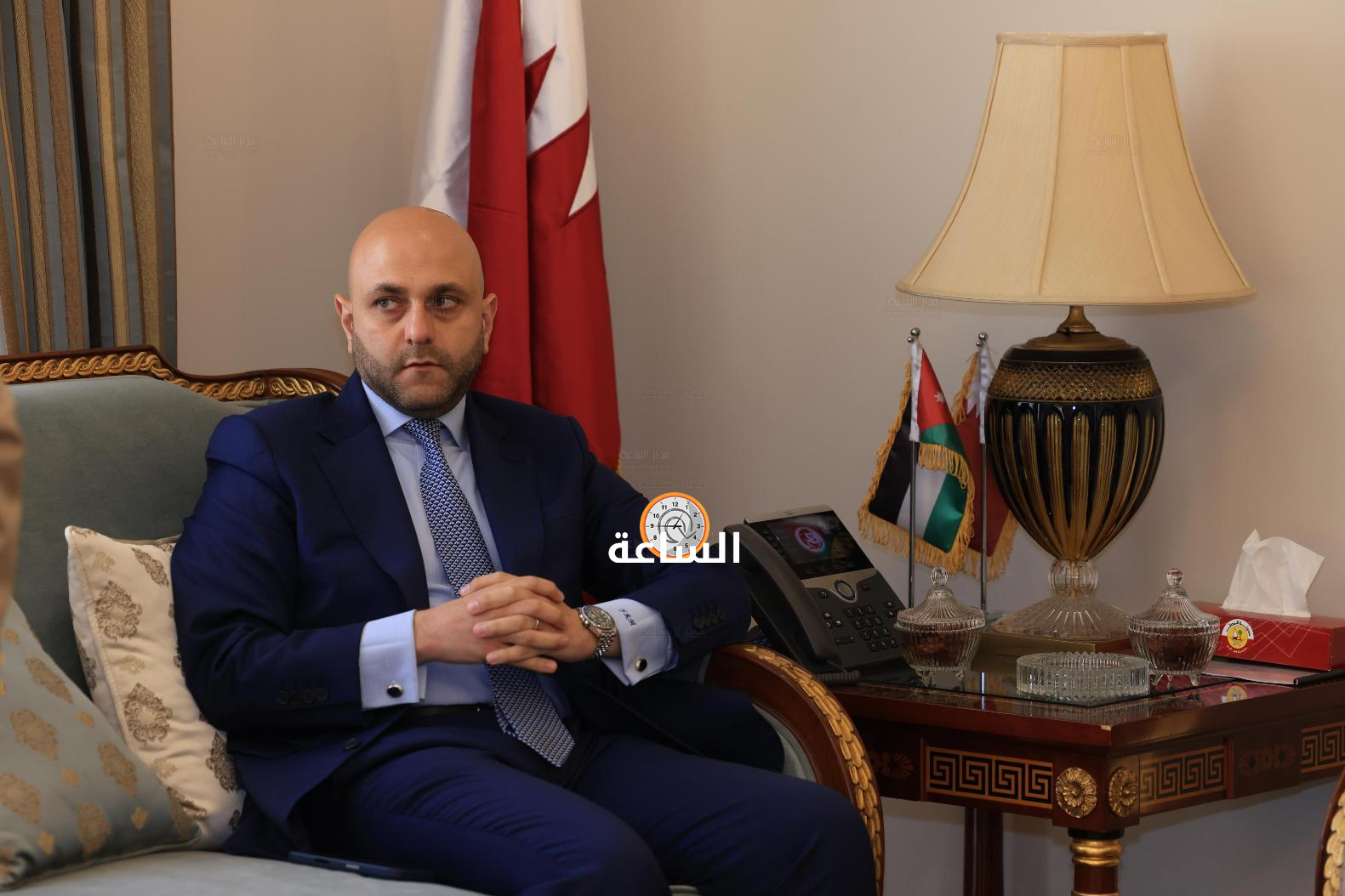 Madar Al-Saa Images 0.8921737975788623