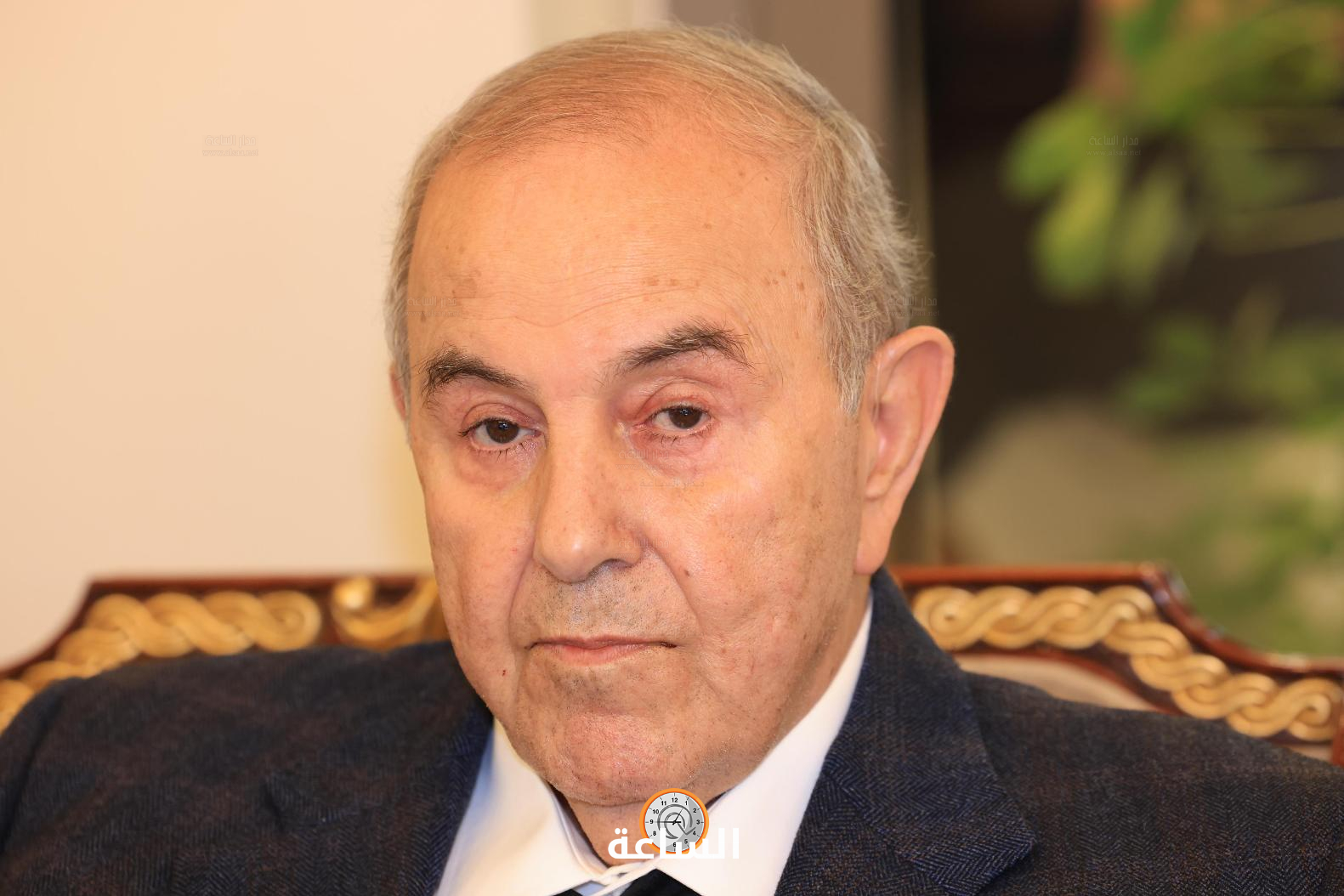 Madar Al-Saa Images 0.9767031385018219