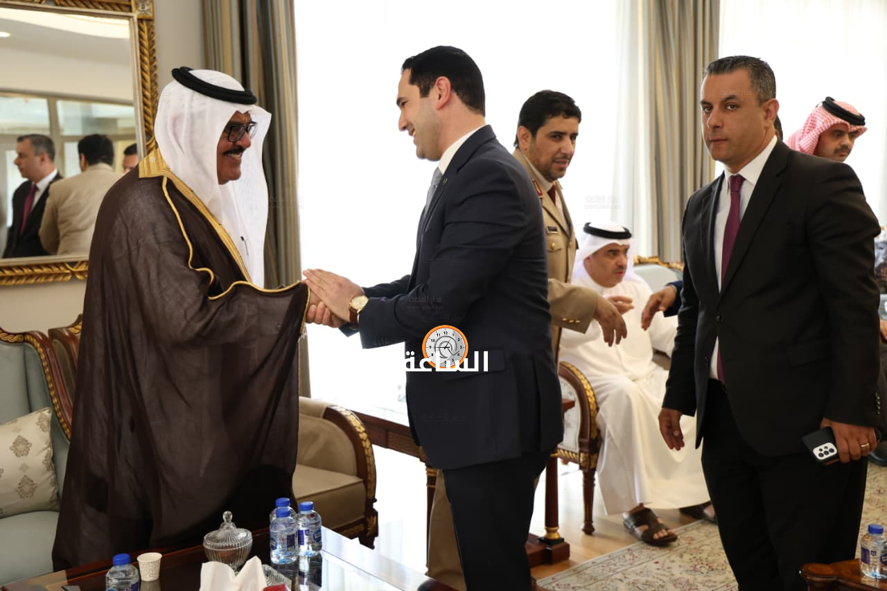 Madar Al-Saa Images 0.8370732914089366