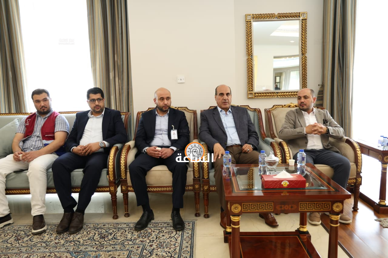 Madar Al-Saa Images 0.5236526056112789