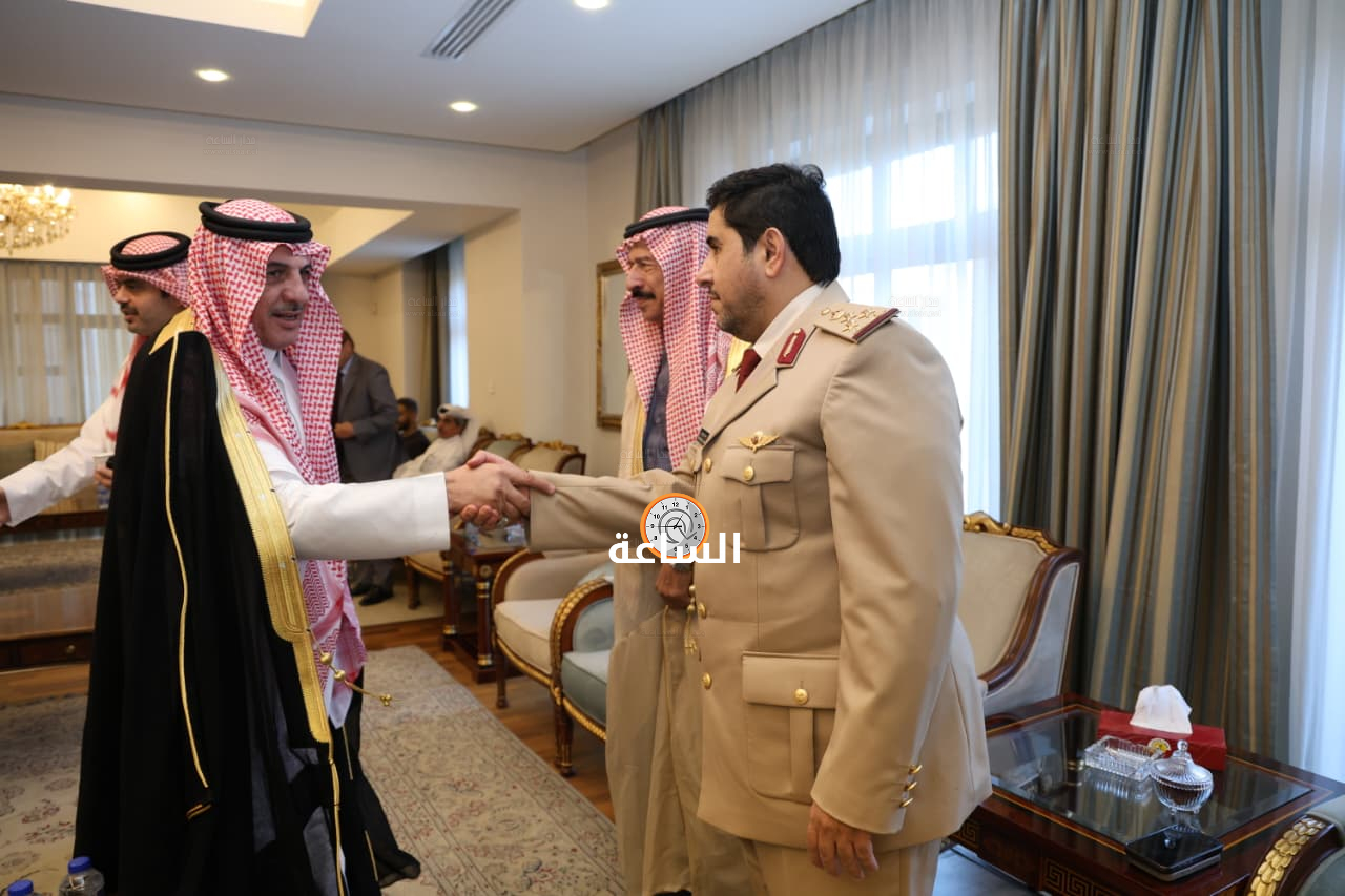 Madar Al-Saa Images 0.5369737709485325