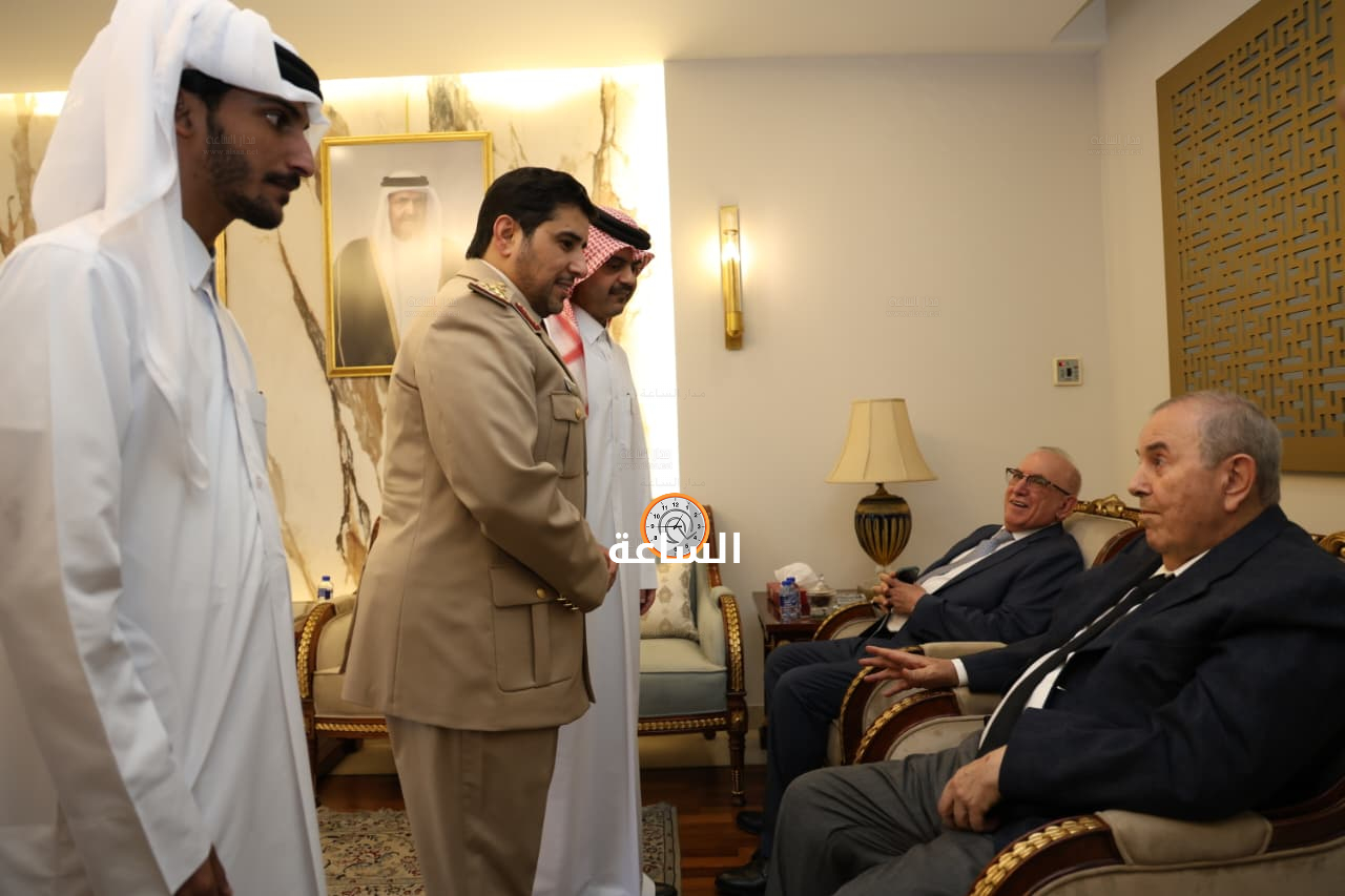 Madar Al-Saa Images 0.8739452712376358