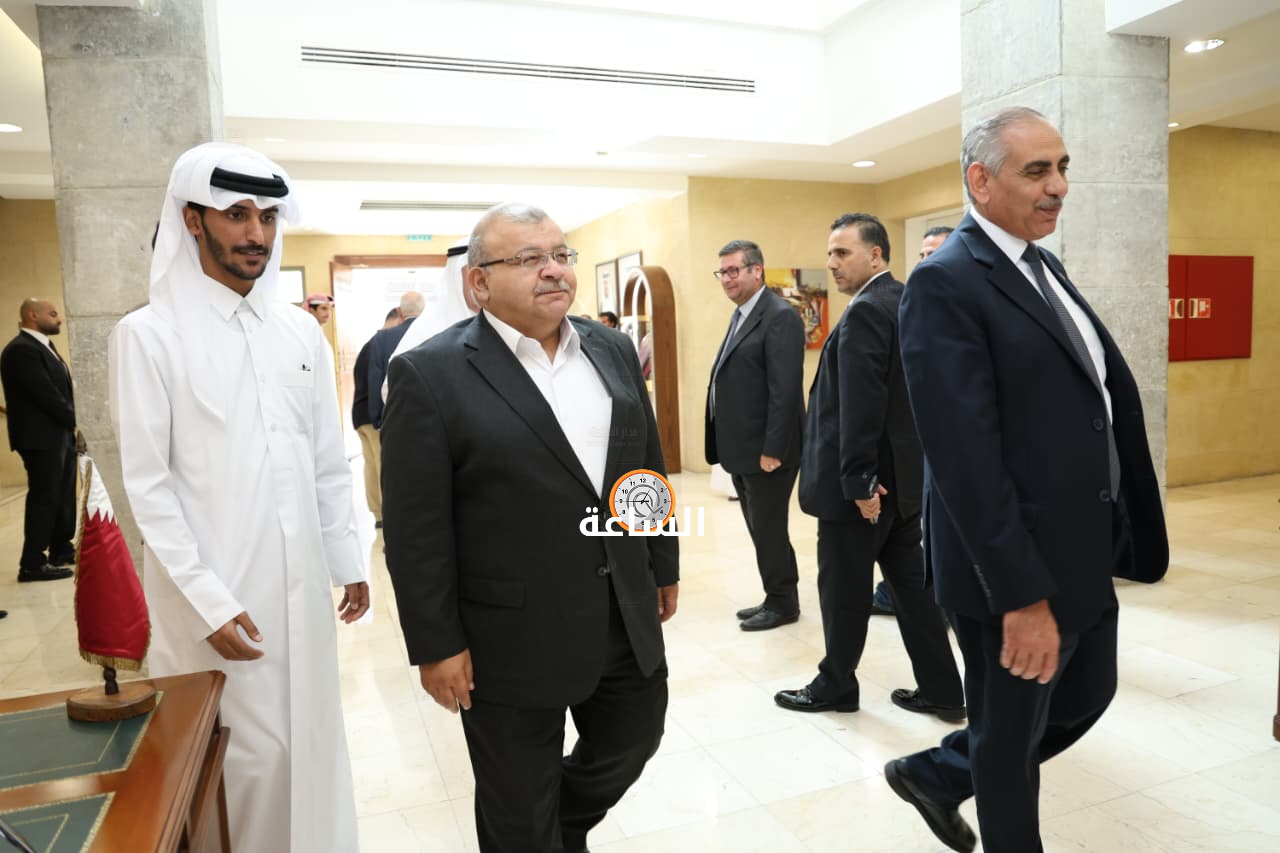 Madar Al-Saa Images 0.36073358731395067
