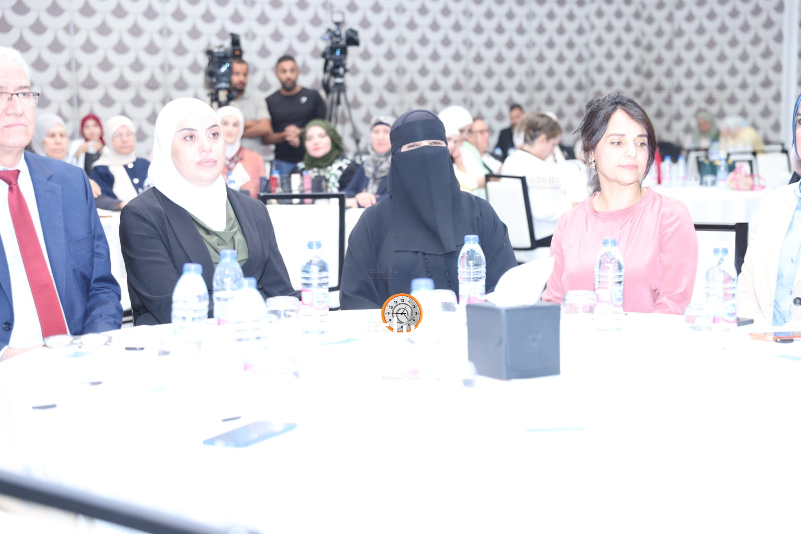 Madar Al-Saa Images 0.31591725469980225