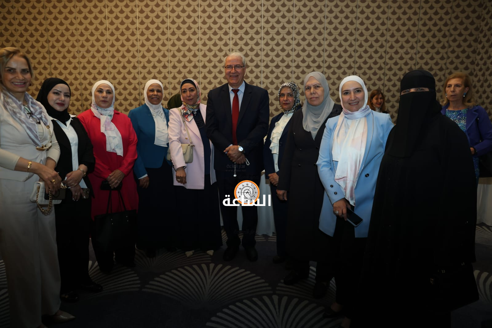 Madar Al-Saa Images 0.2847875766668637