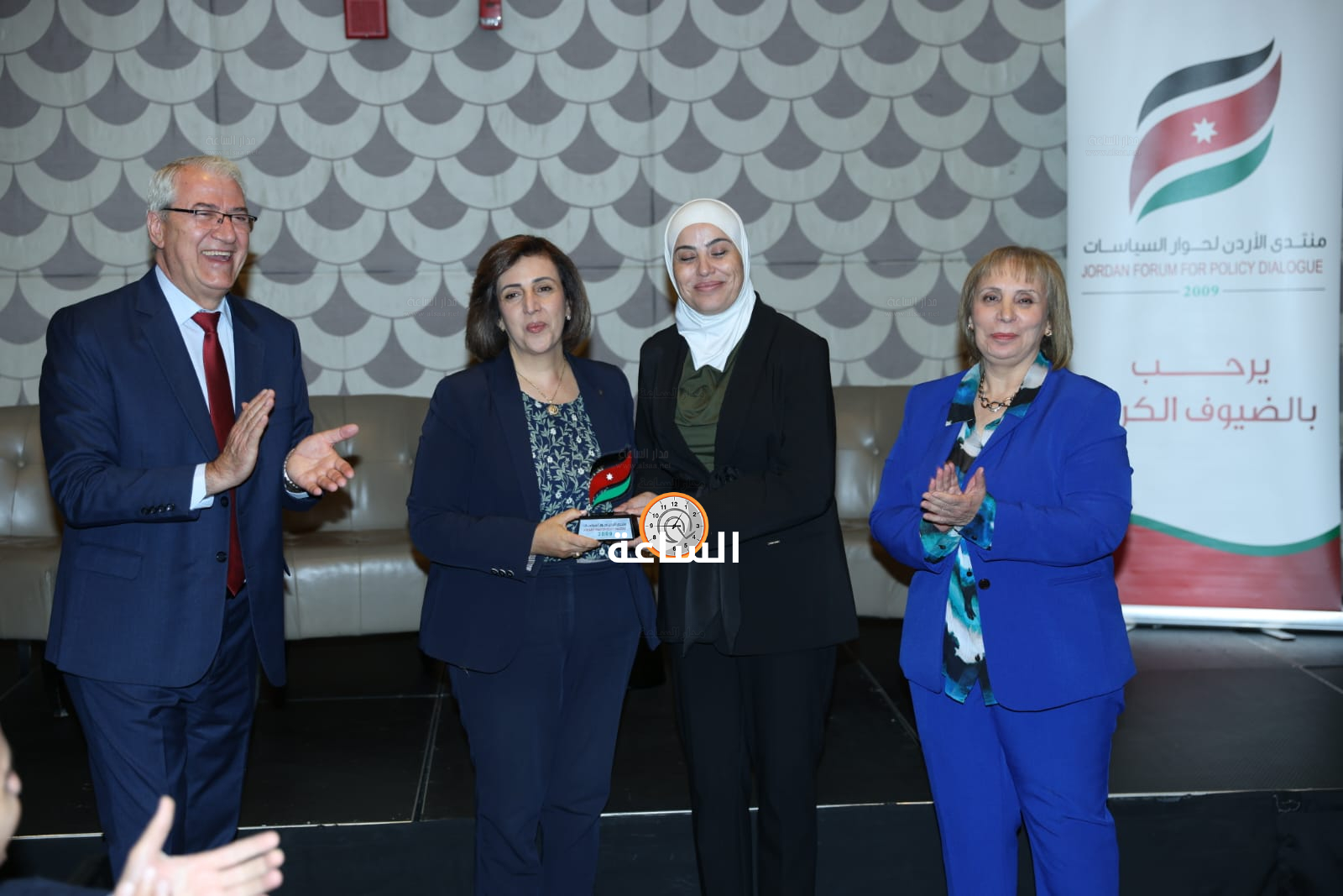 Madar Al-Saa Images 0.15179679500238796