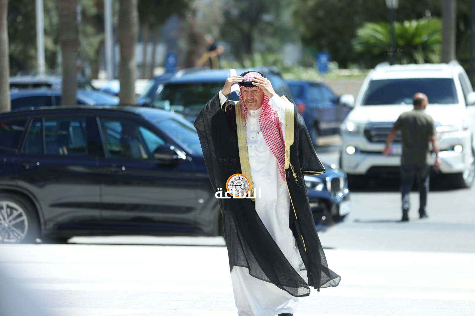 Madar Al-Saa Images 0.3508630513497014