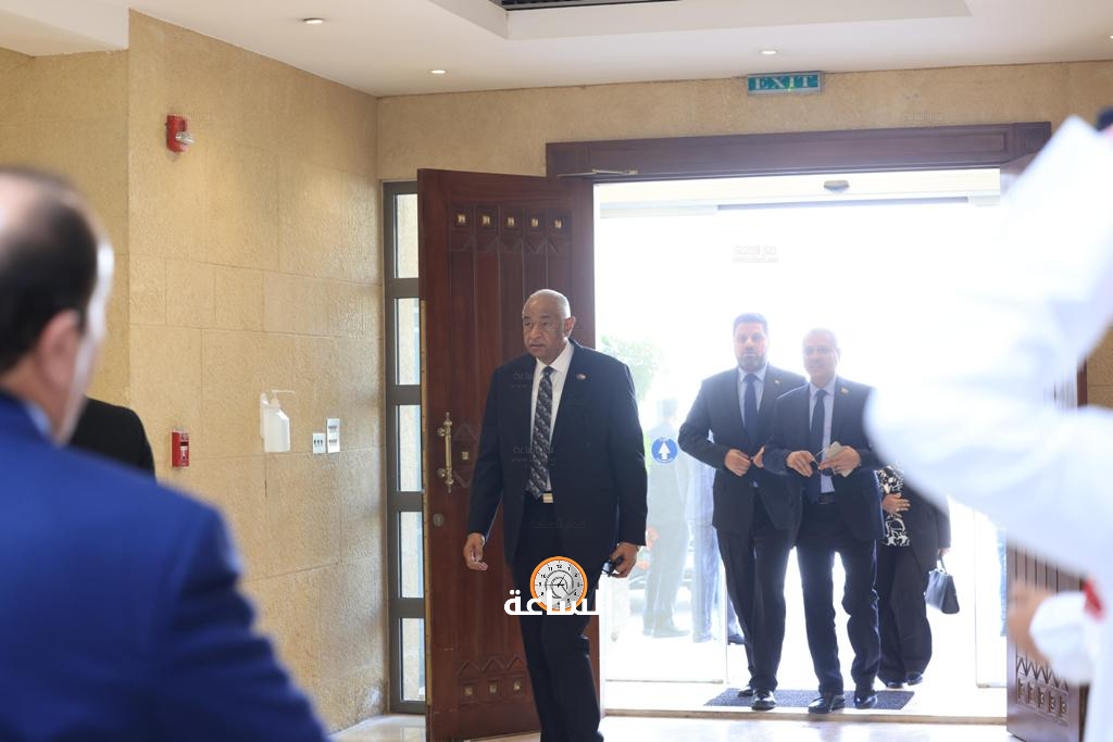 Madar Al-Saa Images 0.1590815702225611