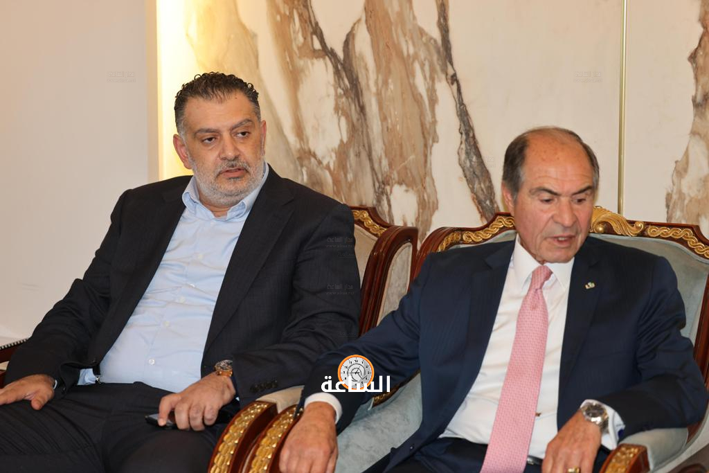 Madar Al-Saa Images 0.4010735767744733