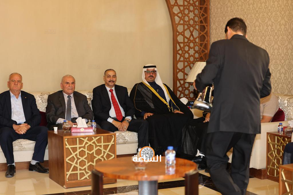 Madar Al-Saa Images 0.30788359280094046