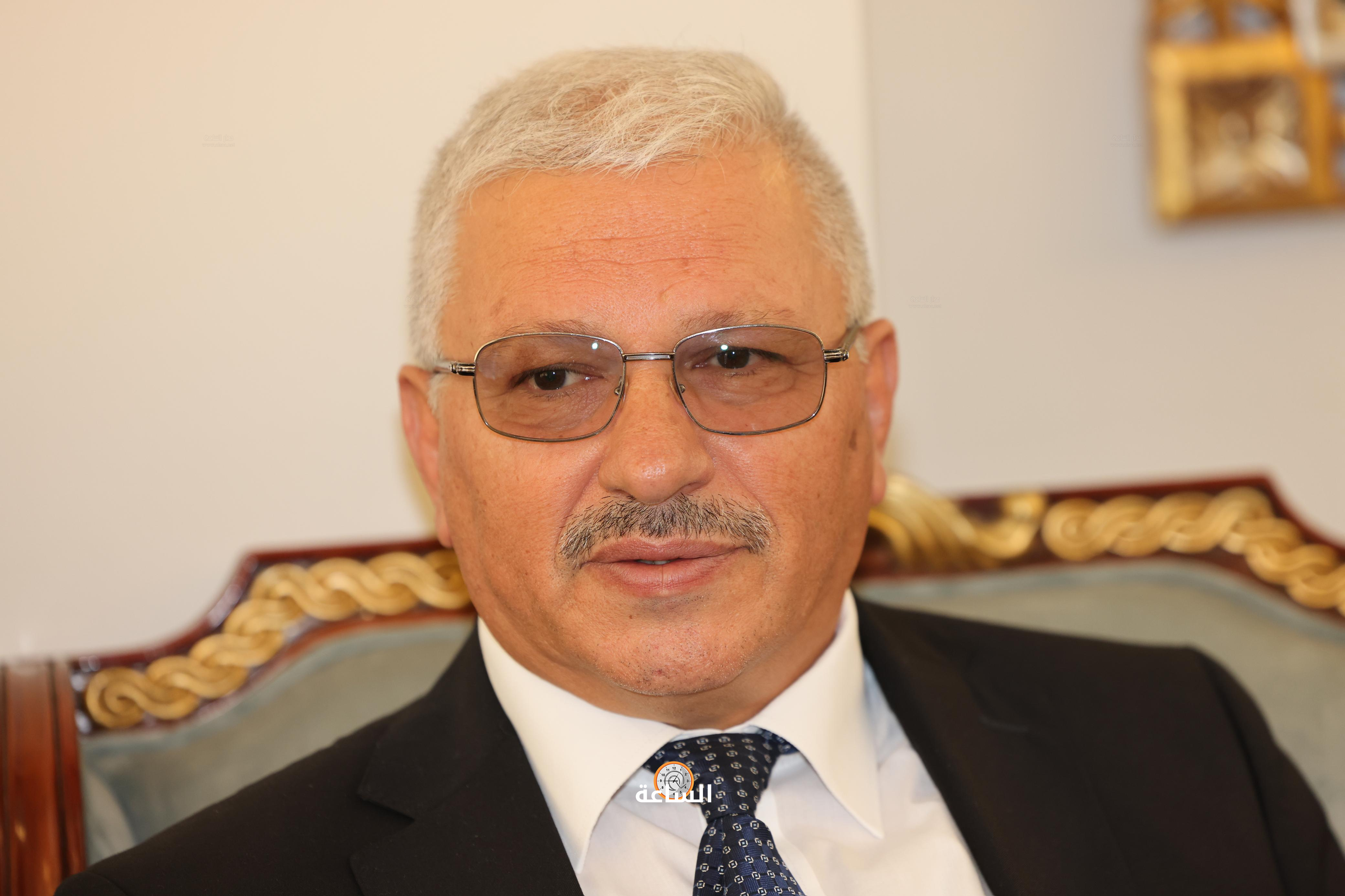 Madar Al-Saa Images 0.6425111626062749
