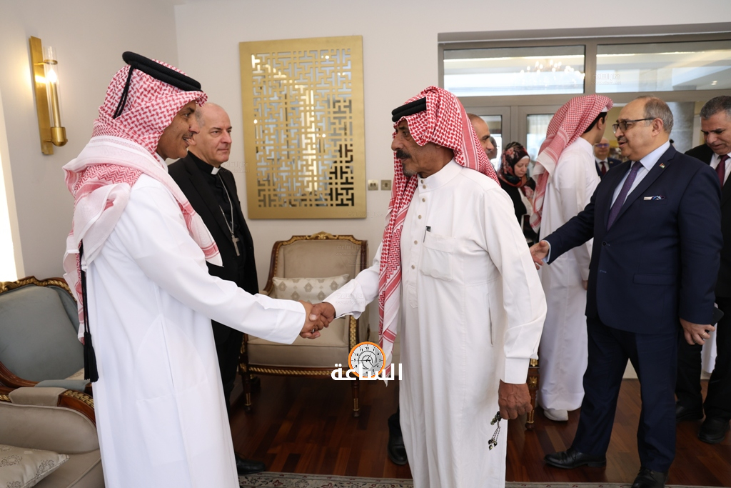 Madar Al-Saa Images 0.034561963767581916
