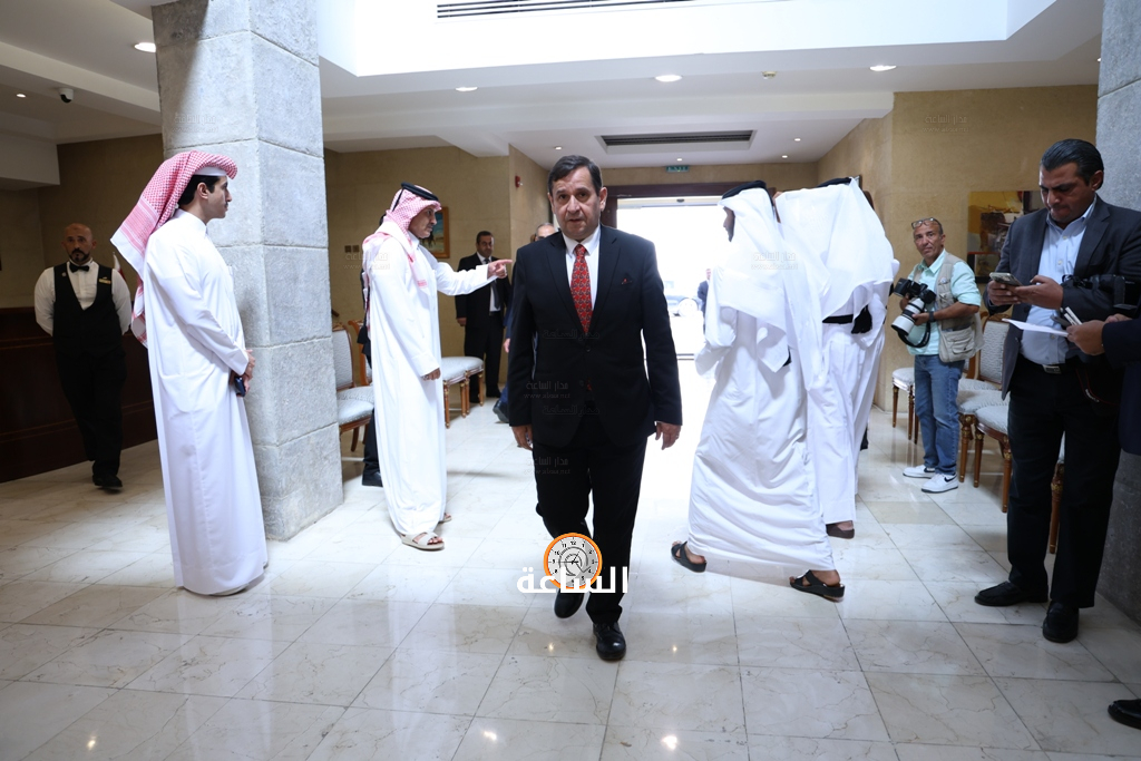 Madar Al-Saa Images 0.06300370067430294