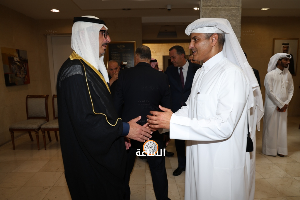 Madar Al-Saa Images 0.24218235430911272
