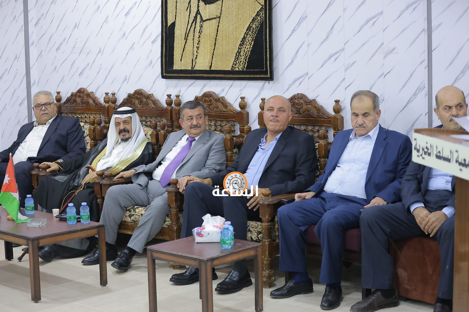 Madar Al-Saa Images 0.033369489631948746