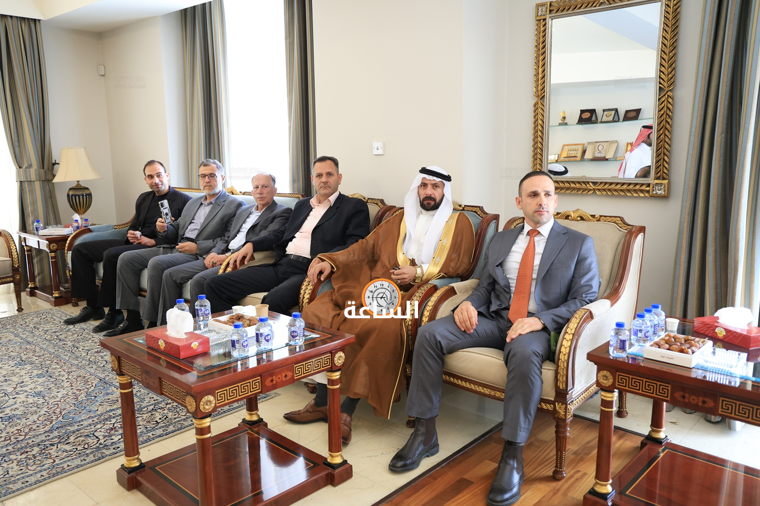 Madar Al-Saa Images 0.018142475386955126