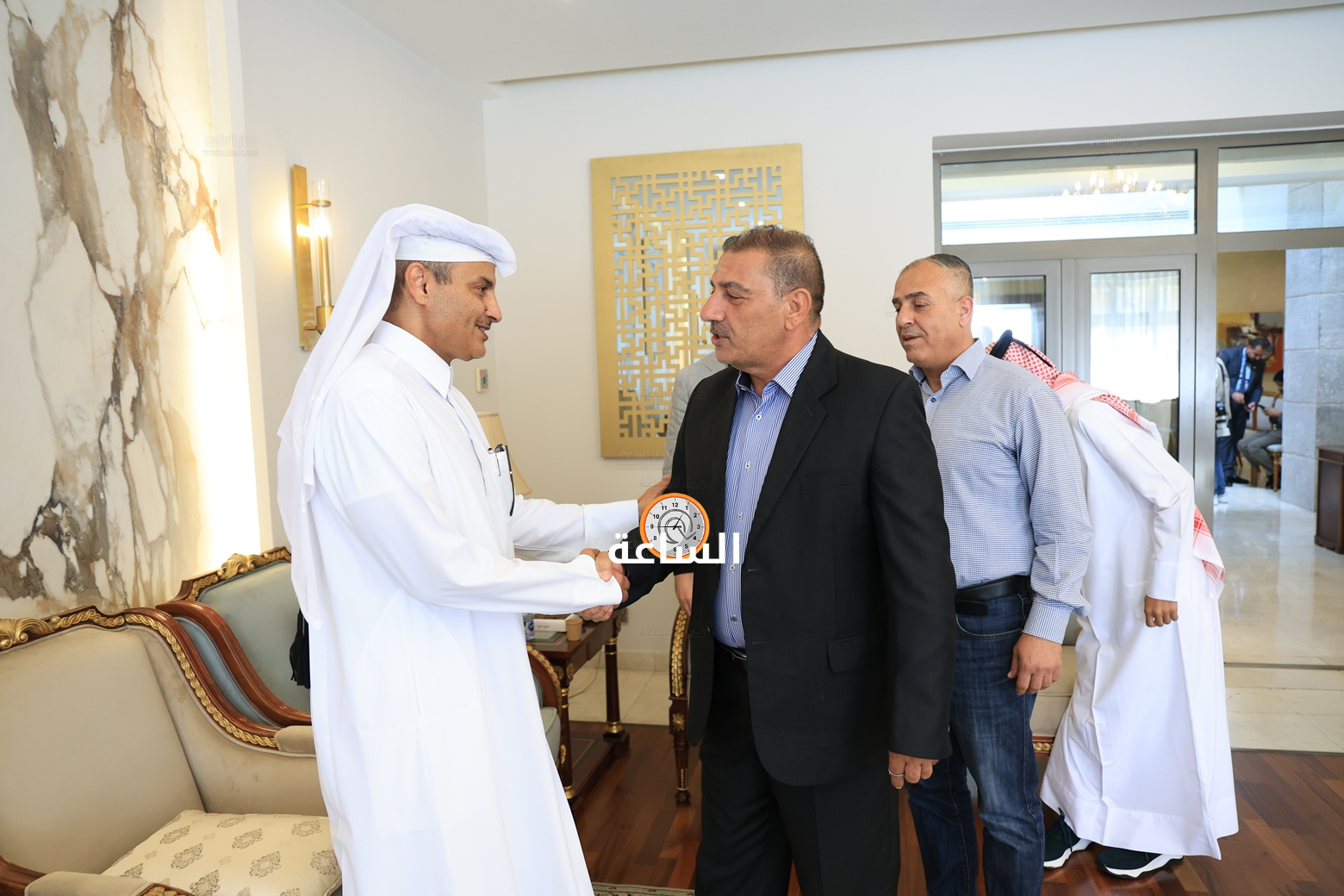 Madar Al-Saa Images 0.16923712253567058