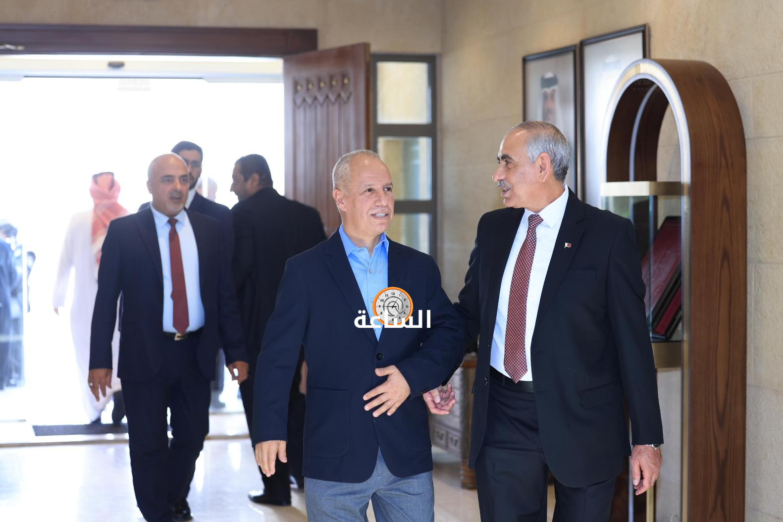 Madar Al-Saa Images 0.05283668634923544