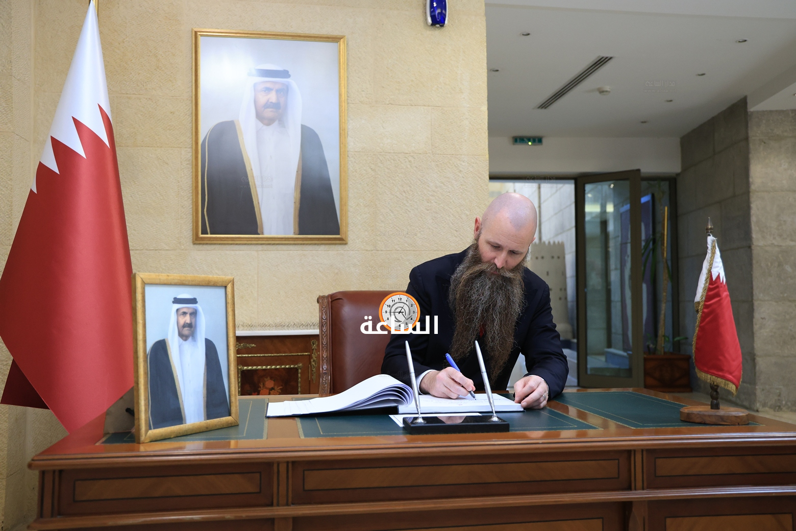 Madar Al-Saa Images 0.7898251792907311