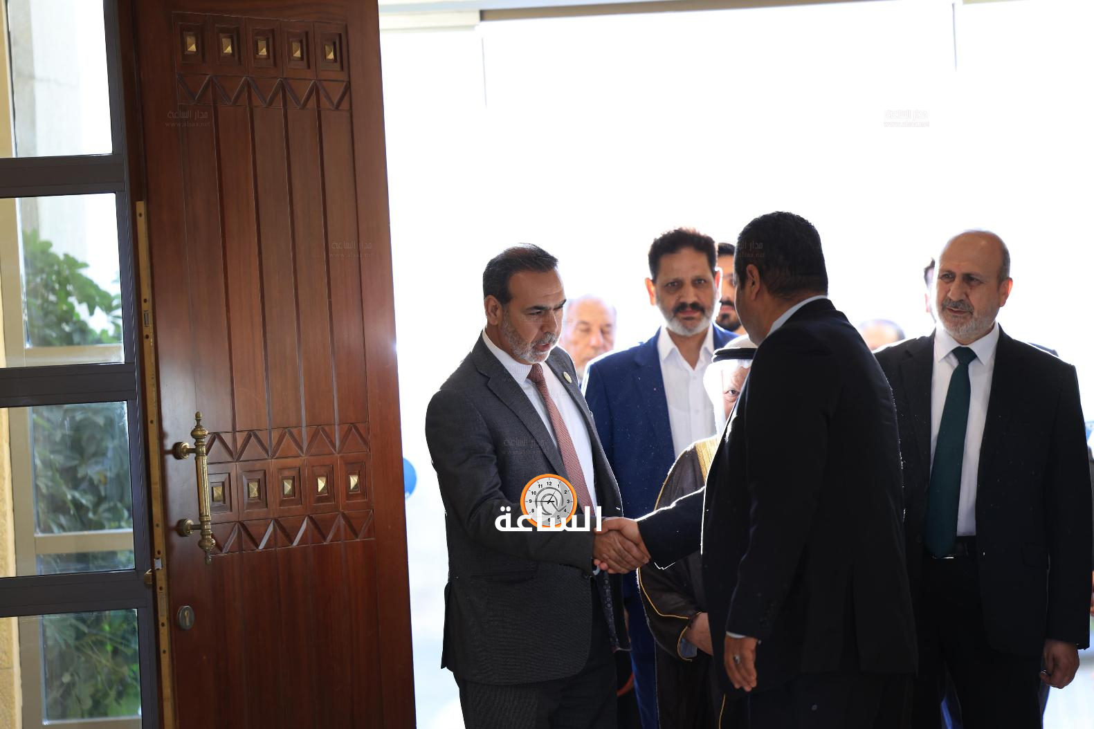 Madar Al-Saa Images 0.6444298304658741