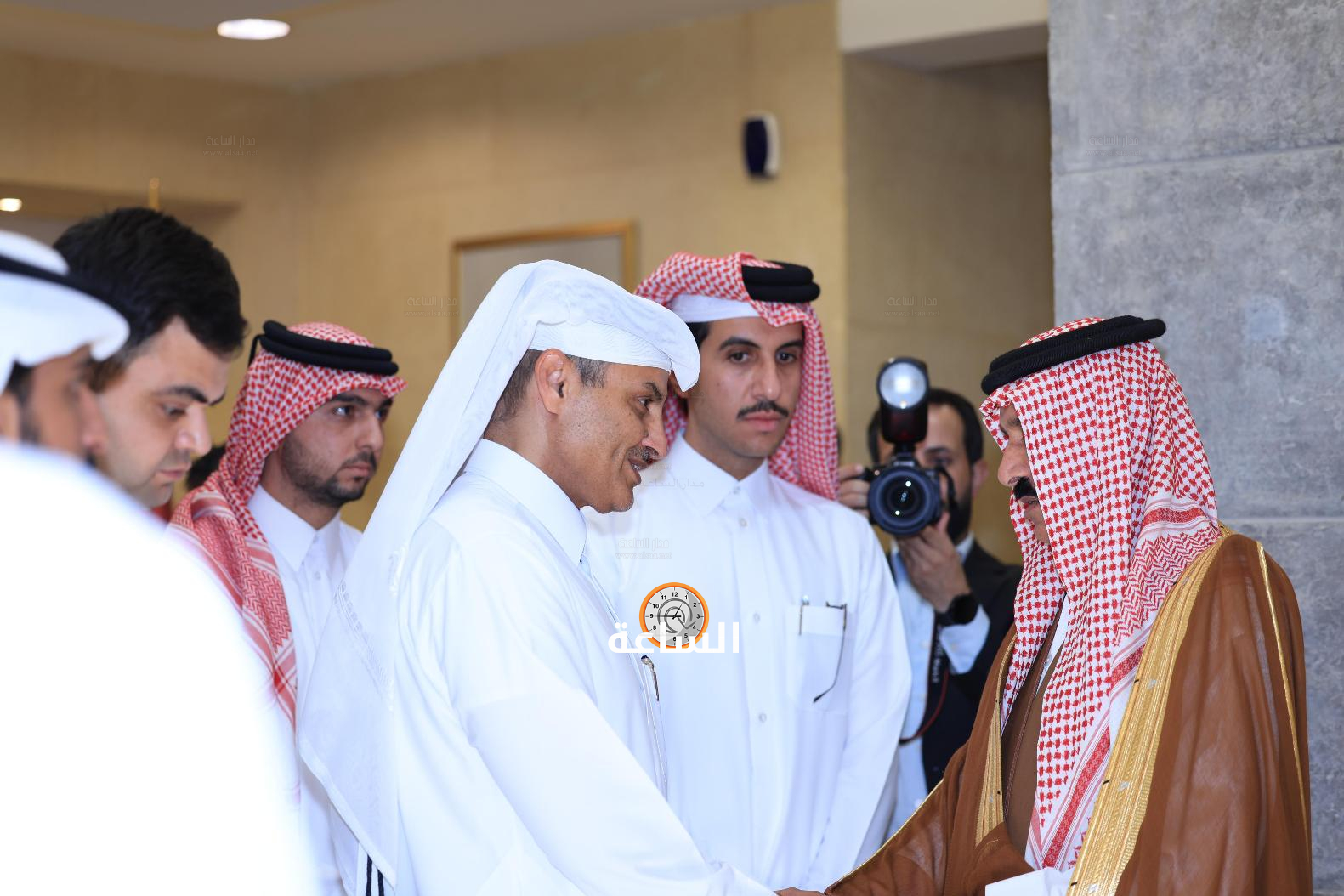 Madar Al-Saa Images 0.9639661412087622