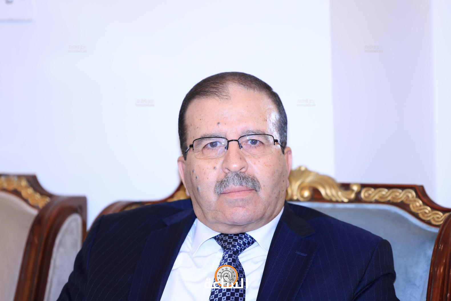 Madar Al-Saa Images 0.2930577424660594