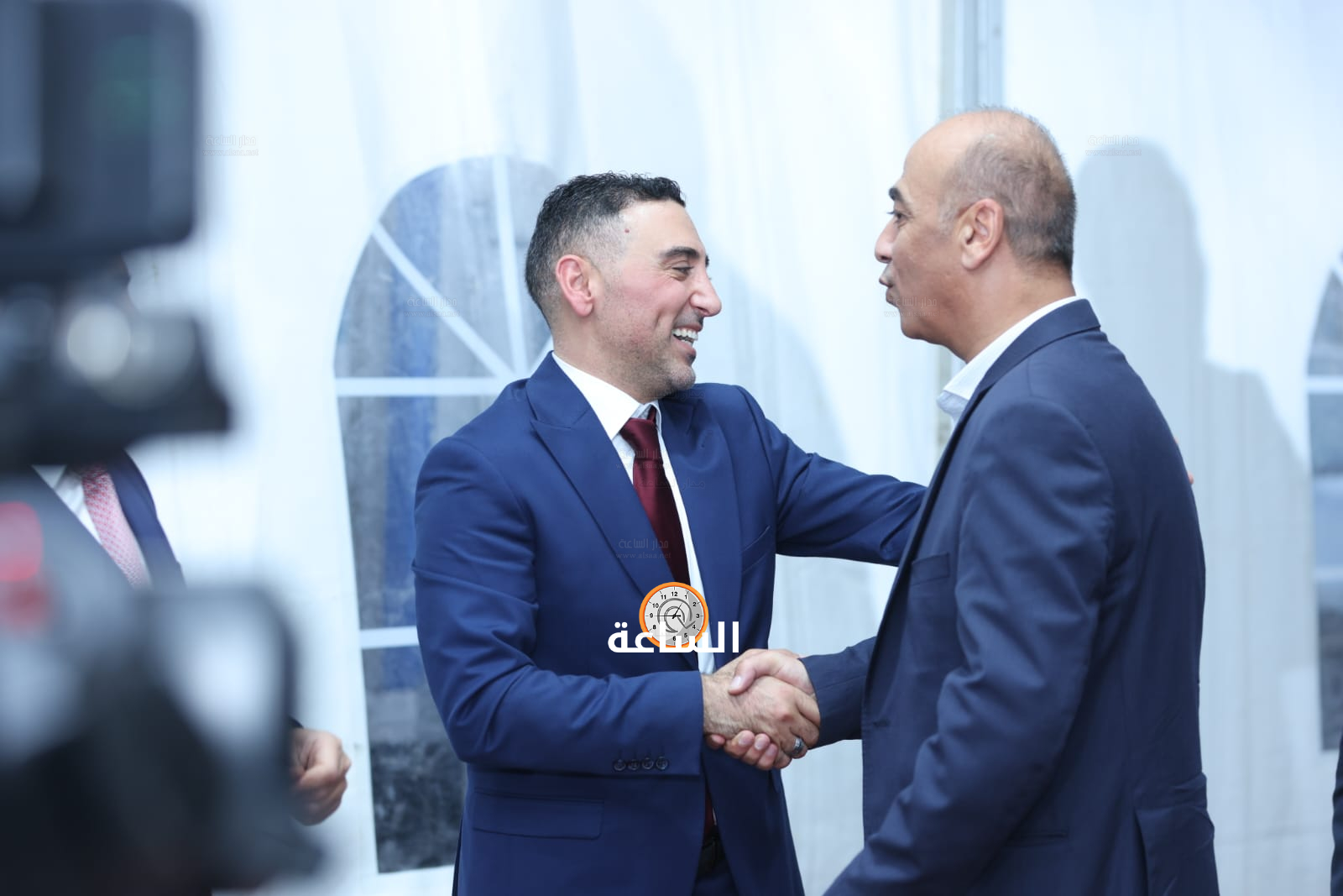 Madar Al-Saa Images 0.48391745436736655