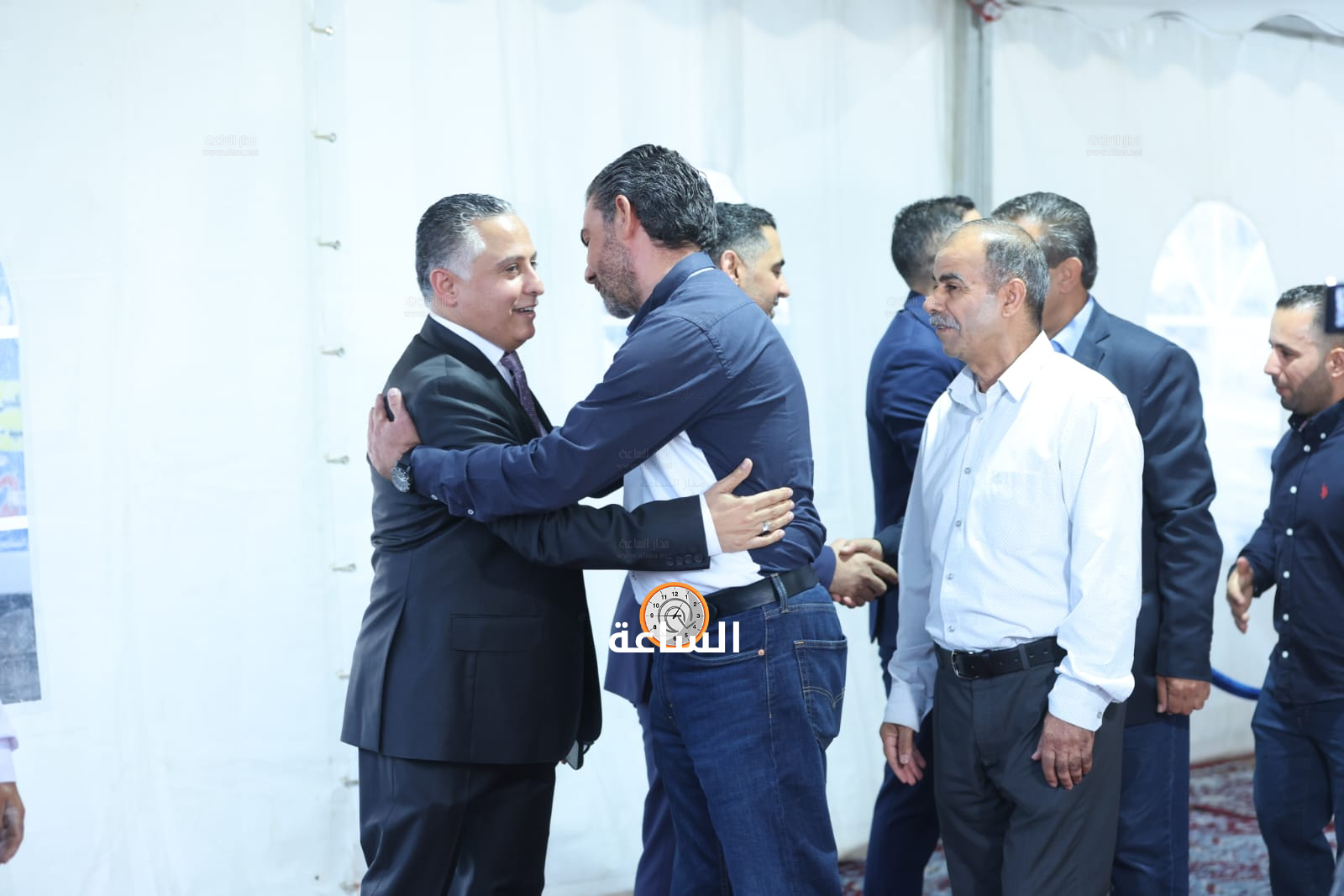 Madar Al-Saa Images 0.19426168492684126