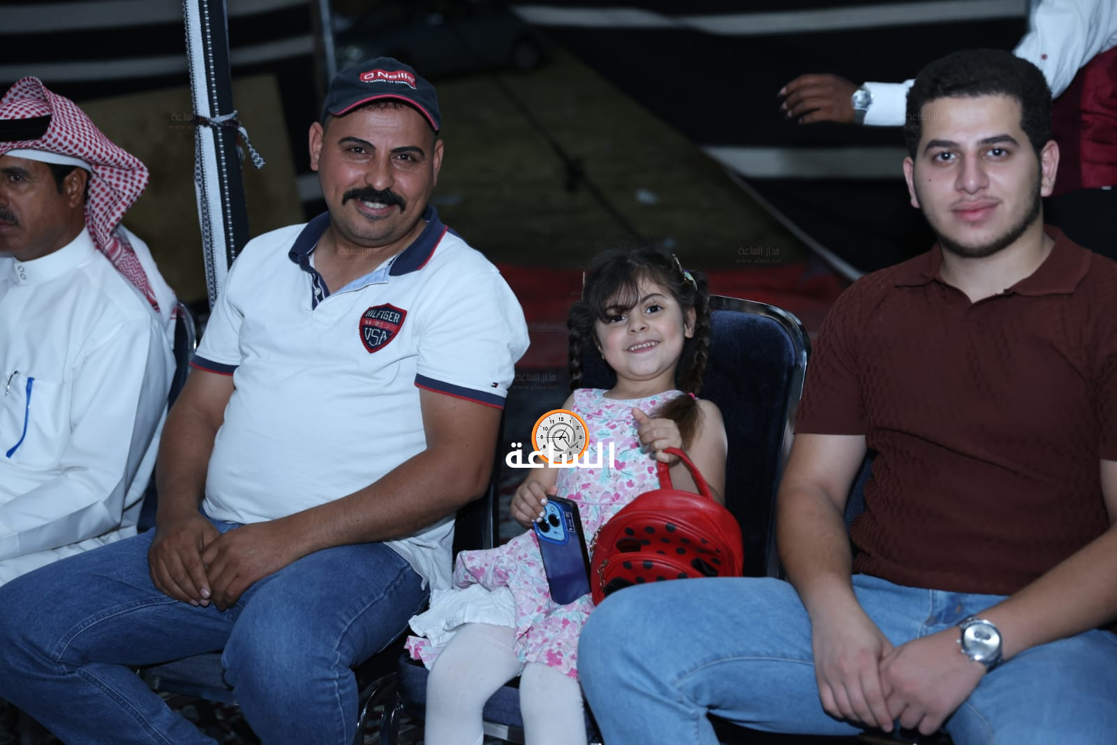 Madar Al-Saa Images 0.048826155433367324