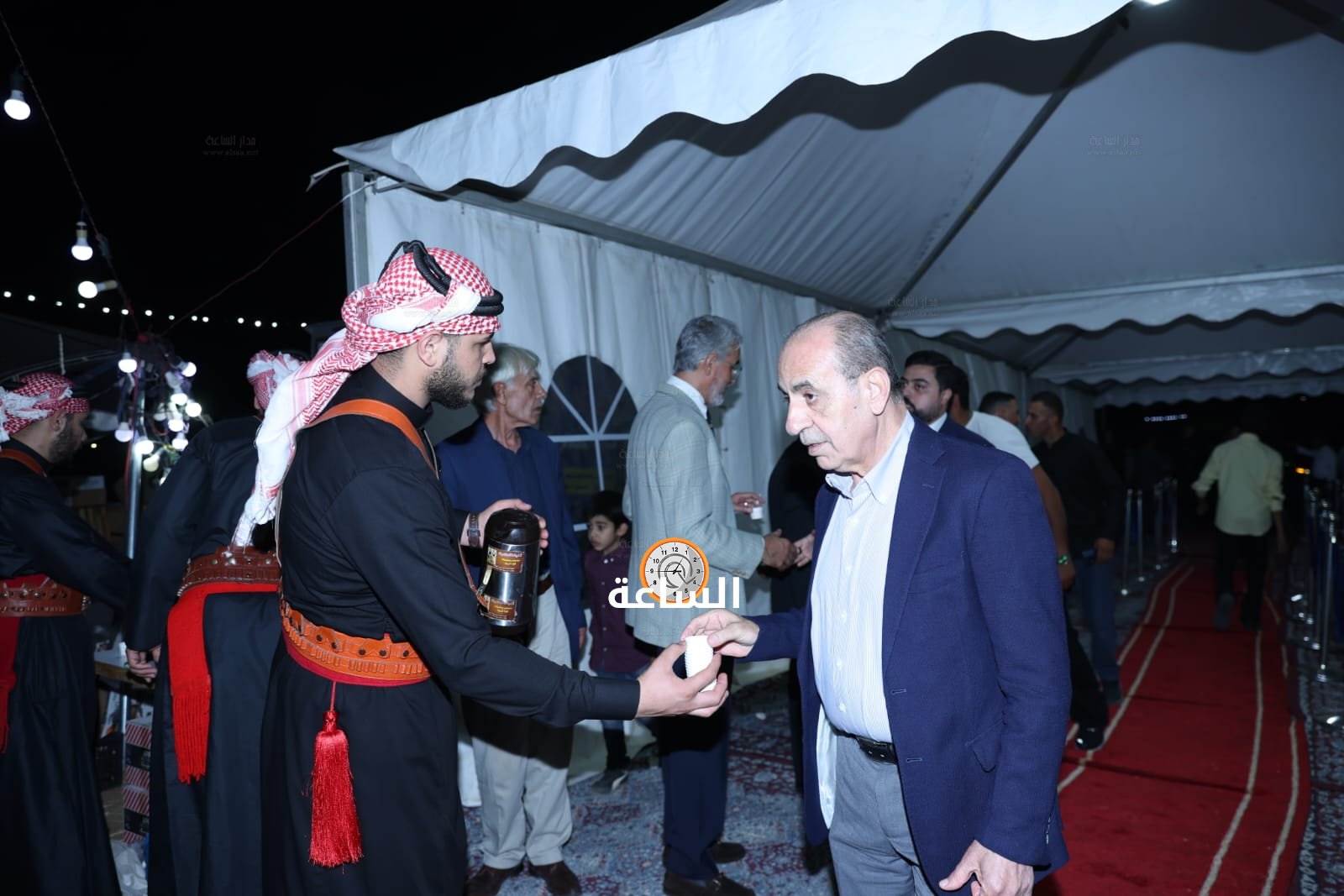 Madar Al-Saa Images 0.057104422290414125