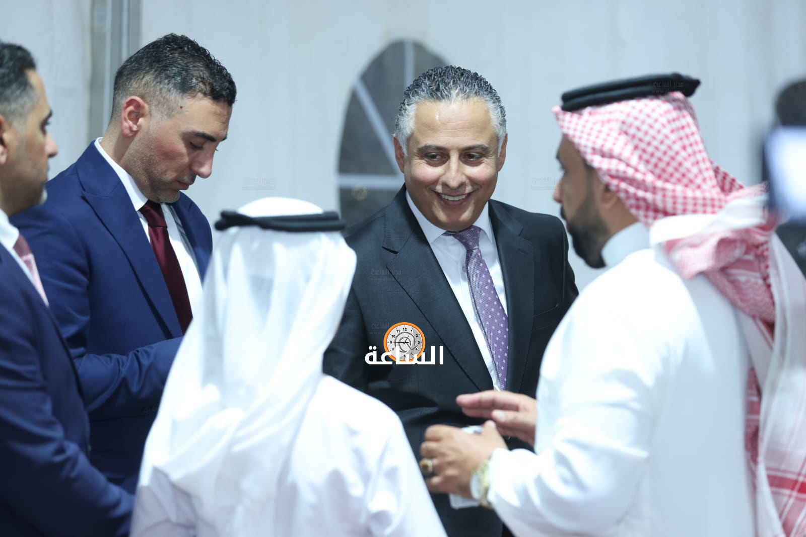 Madar Al-Saa Images 0.9349534787097415