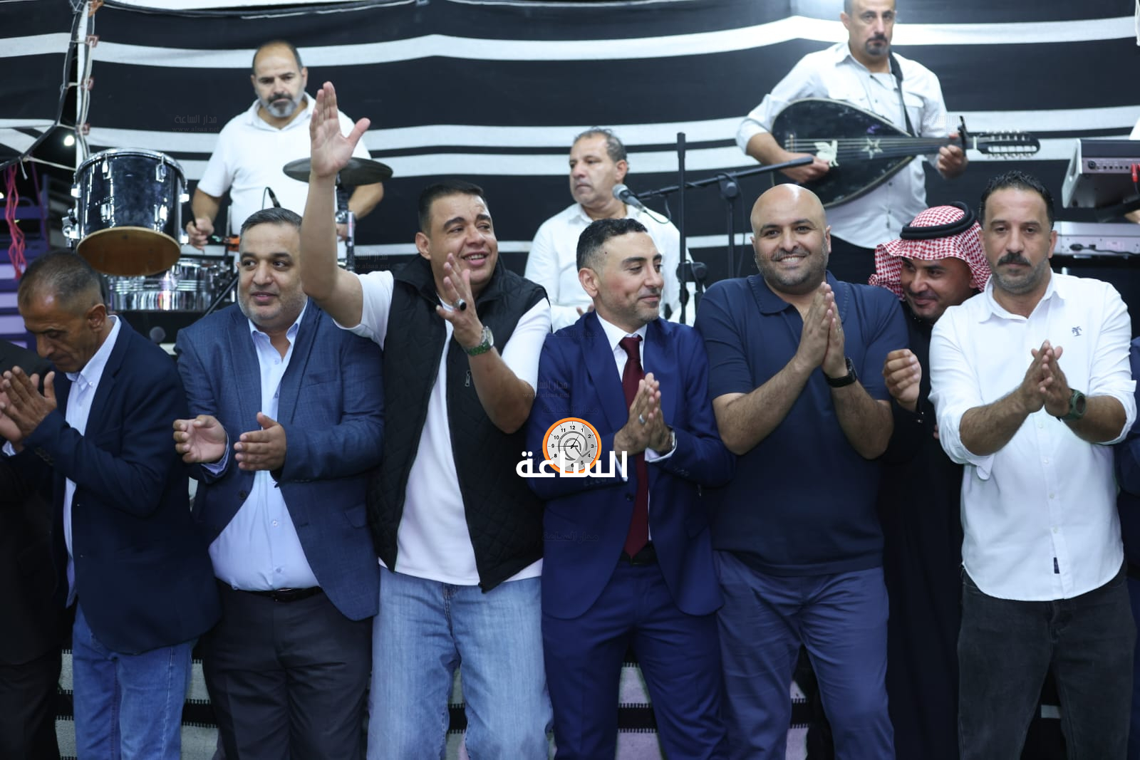 Madar Al-Saa Images 0.8970191478199212