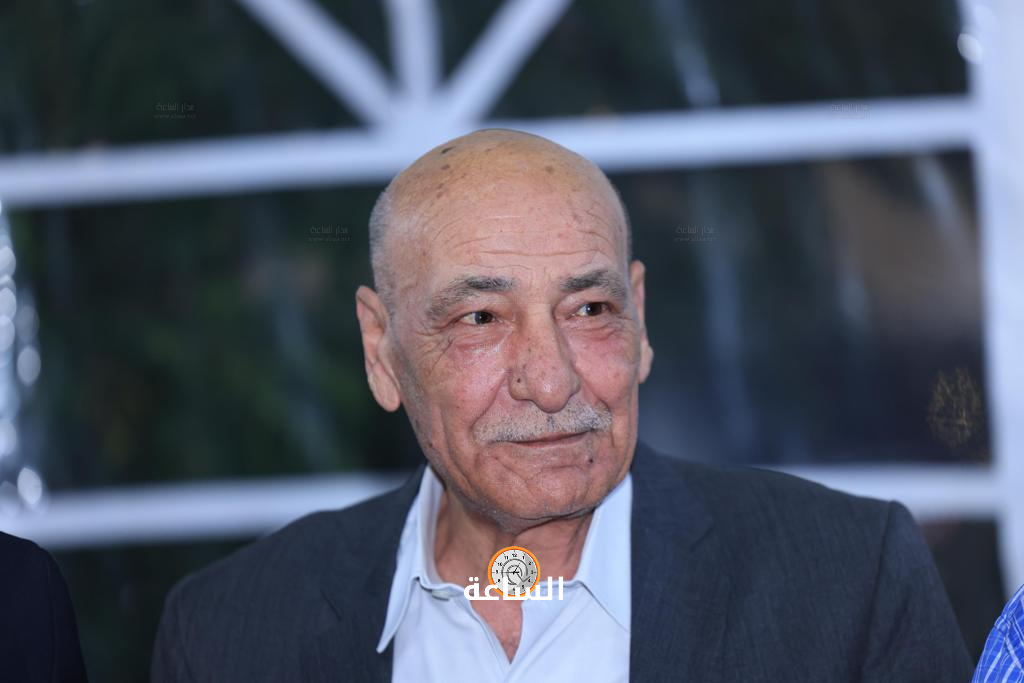 Madar Al-Saa Images 0.13144039907121297