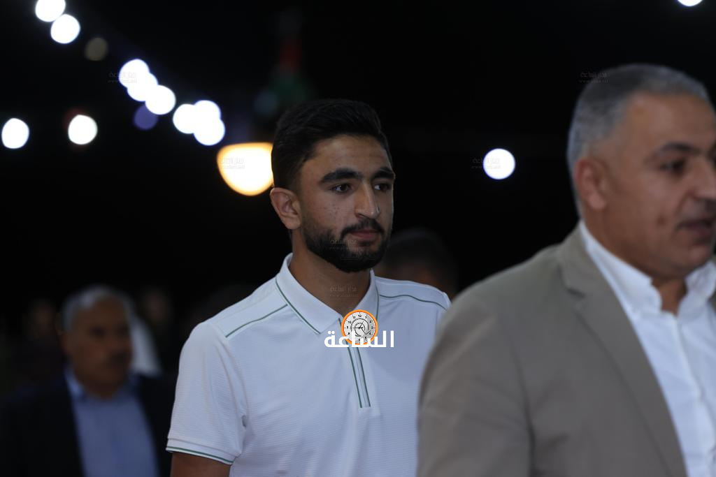 Madar Al-Saa Images 0.37735745923162434