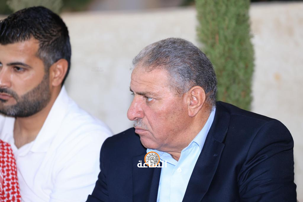 Madar Al-Saa Images 0.48636718264172085