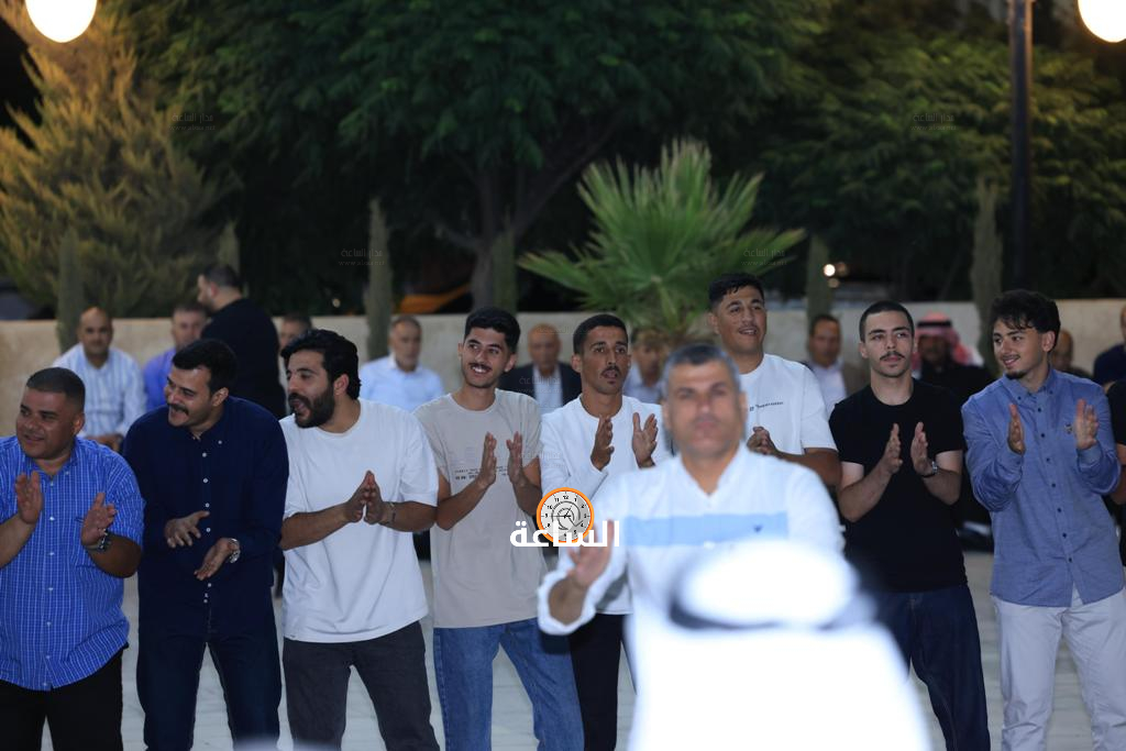 Madar Al-Saa Images 0.4654235876639242