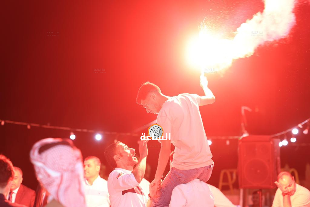 Madar Al-Saa Images 0.8541190577050249