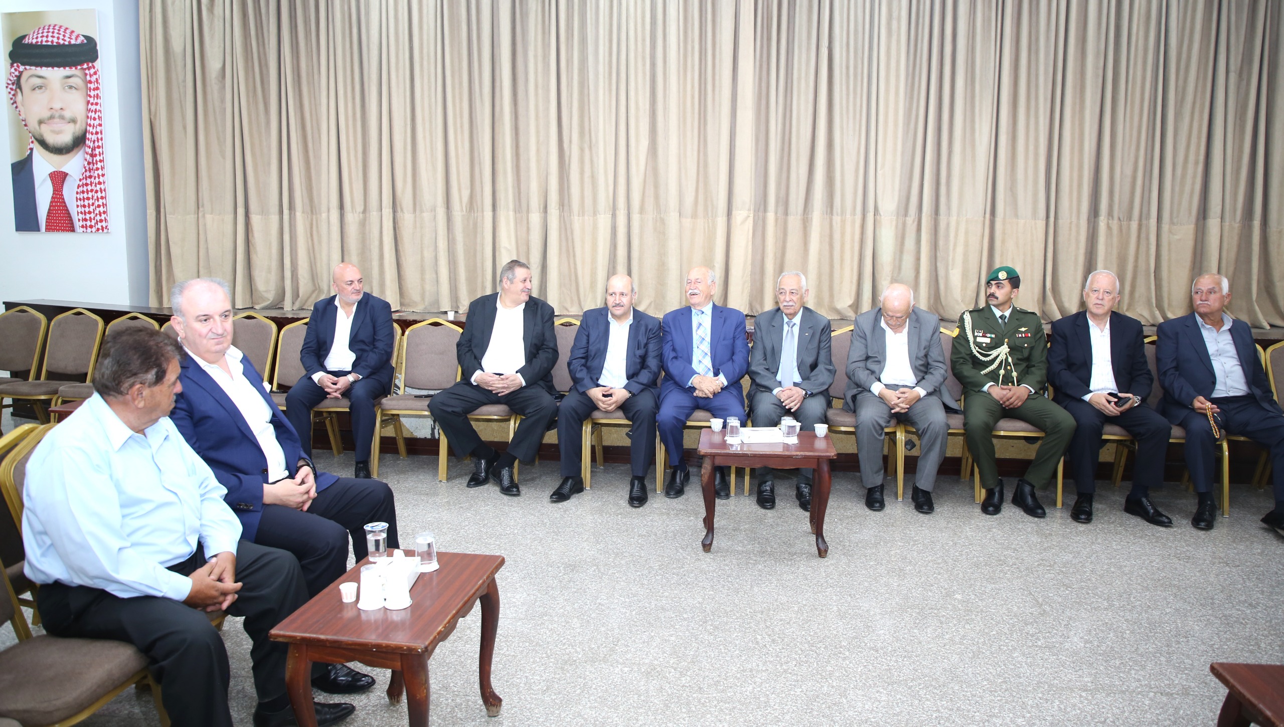 Madar Al-Saa Images 0.4340761484553436