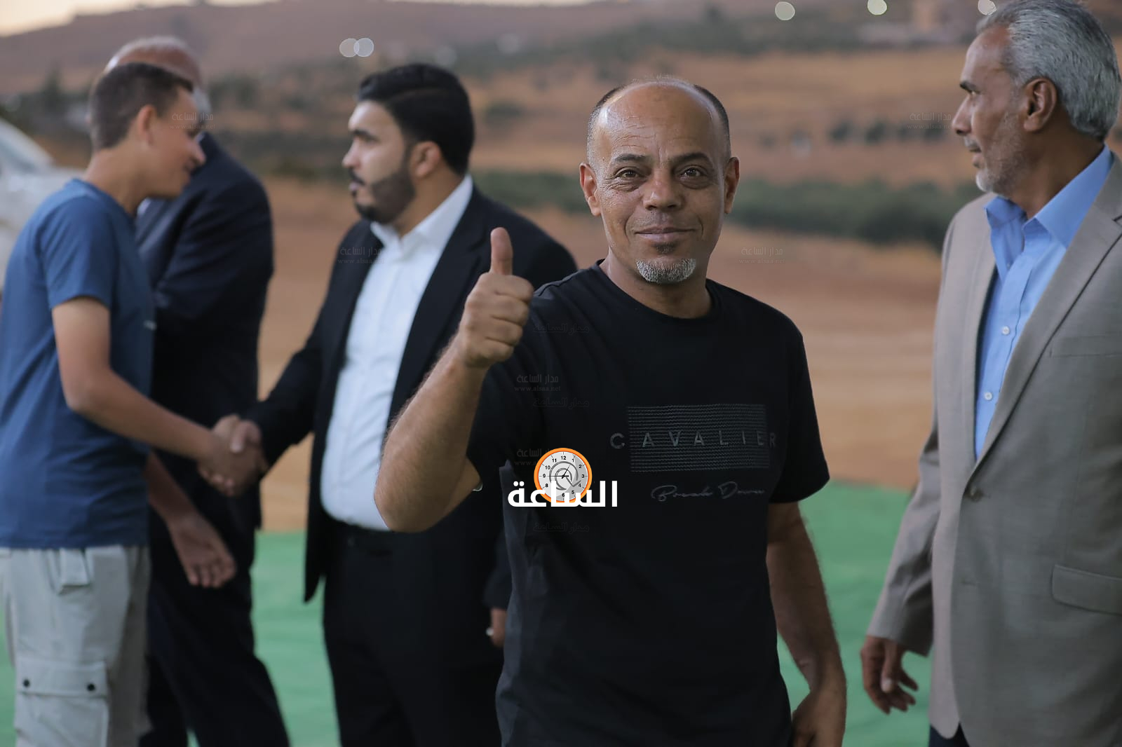 Madar Al-Saa Images 0.5545984089001276