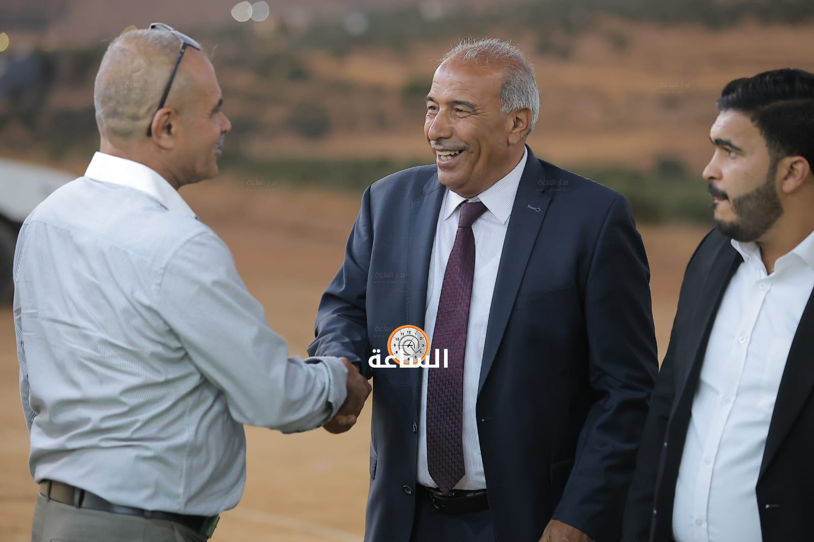 Madar Al-Saa Images 0.3488142959992653