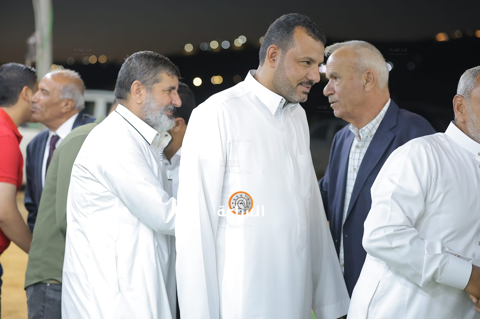 Madar Al-Saa Images 0.4951771768208477