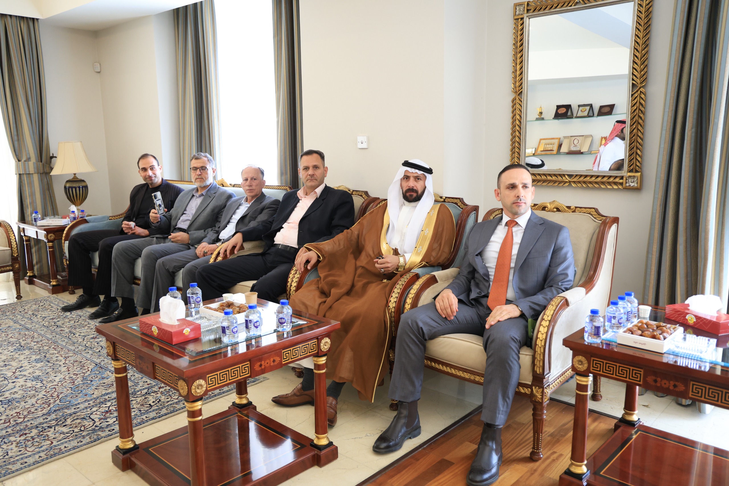 Madar Al-Saa Images 0.6231802524032269
