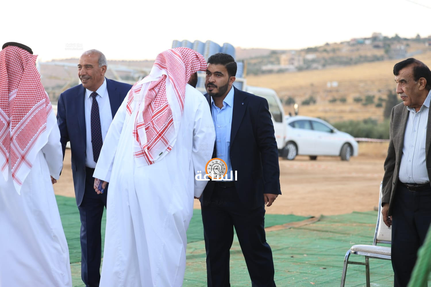 Madar Al-Saa Images 0.7114875122592313