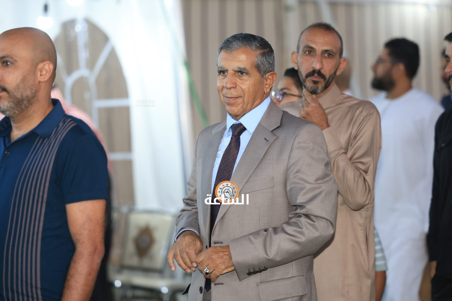 Madar Al-Saa Images 0.5894176281462274