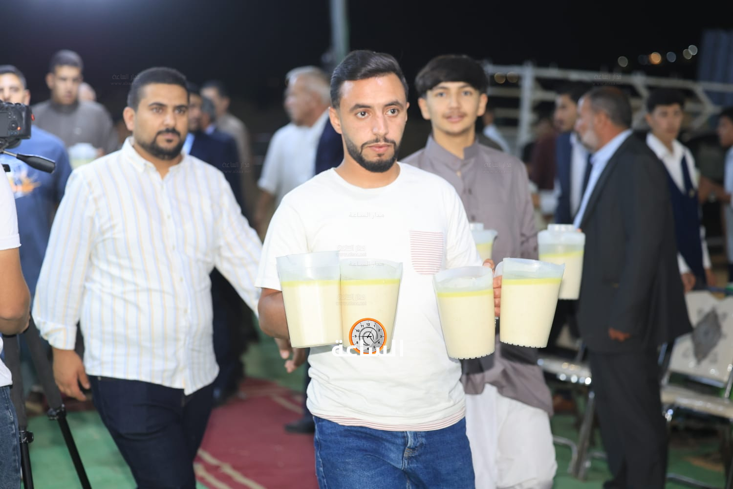 Madar Al-Saa Images 0.9834721326917525