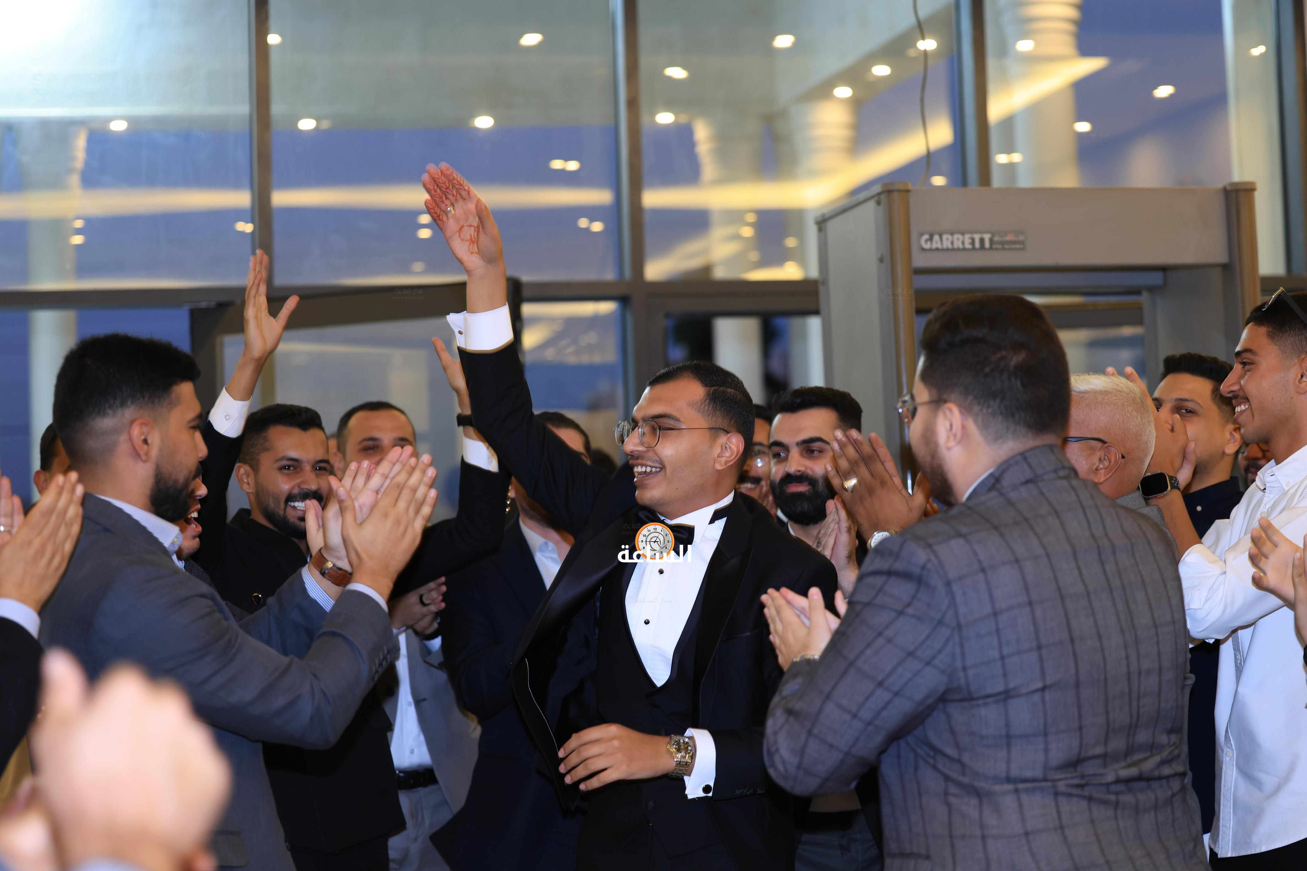 Madar Al-Saa Images 0.38280363947611373