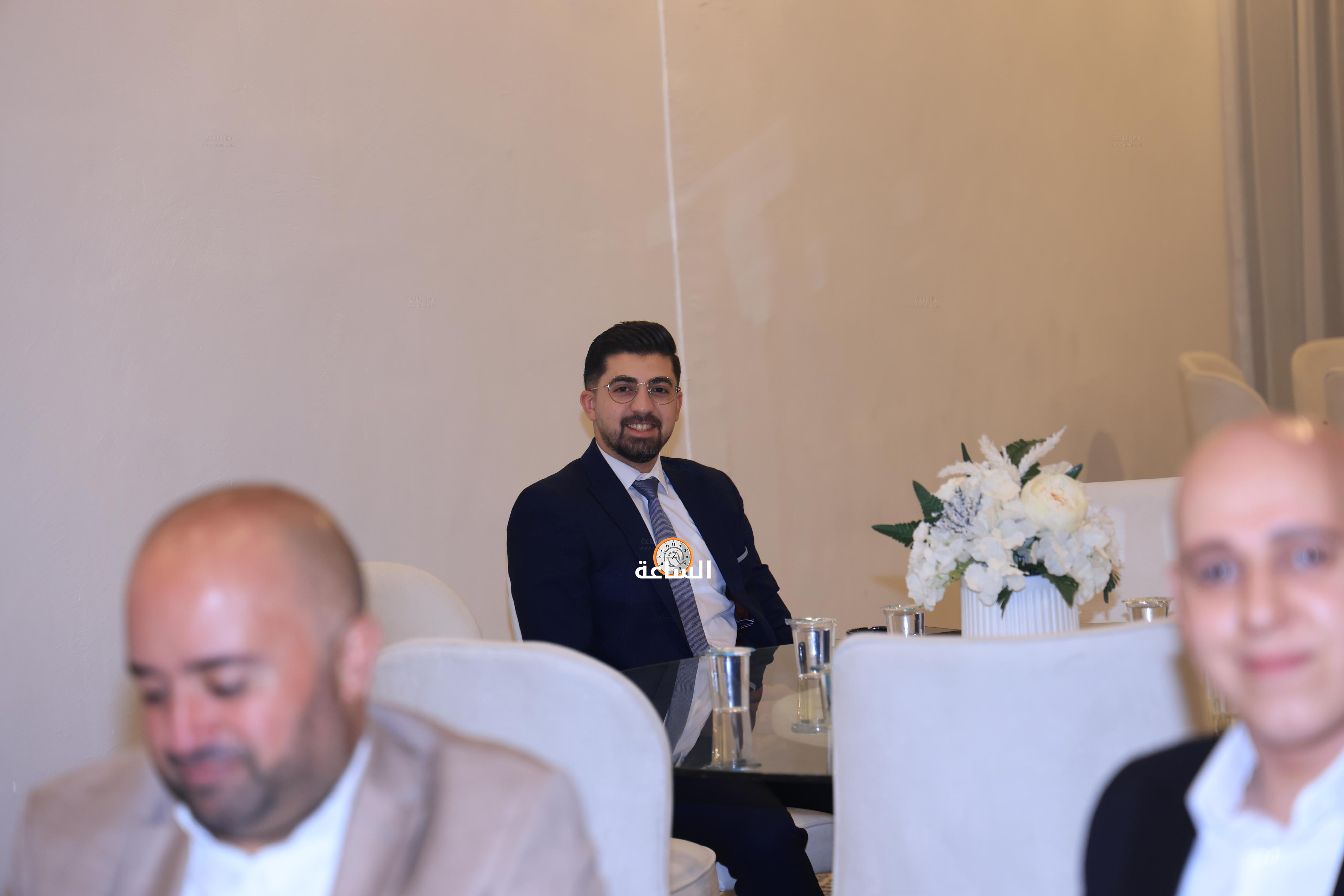 Madar Al-Saa Images 0.9760442294411017