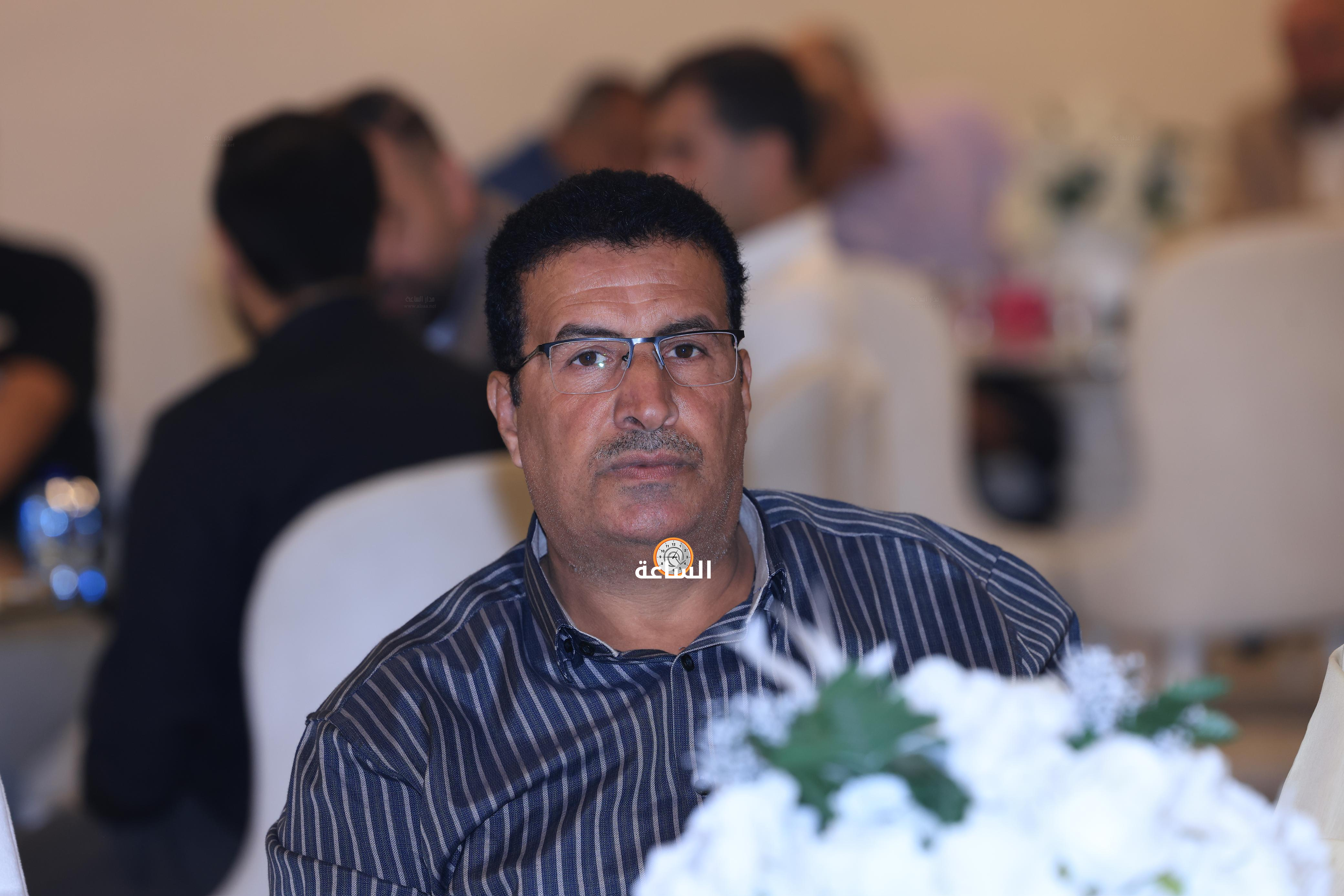 Madar Al-Saa Images 0.9811063908623868
