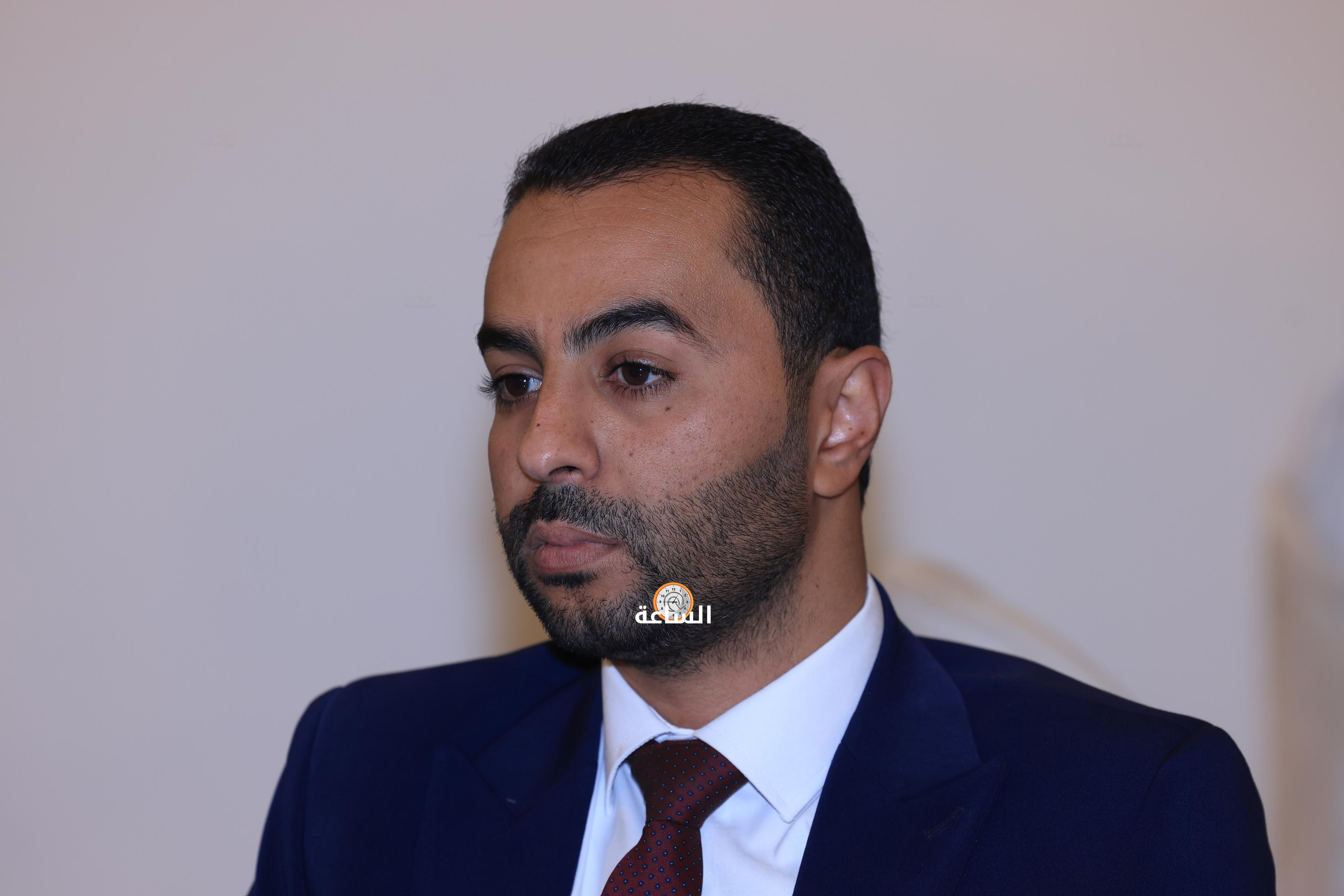 Madar Al-Saa Images 0.06562441634274507