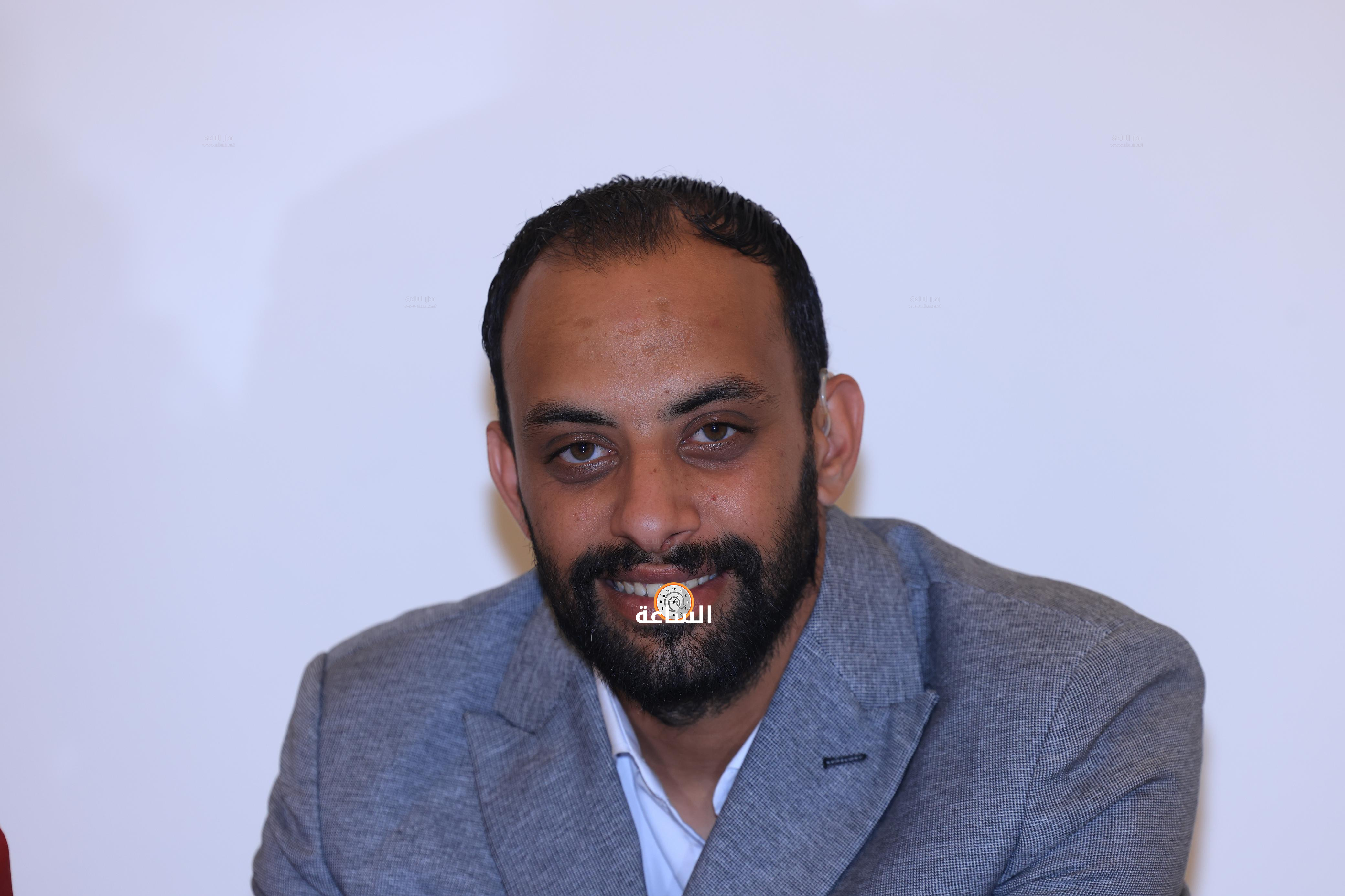 Madar Al-Saa Images 0.048321098087162784